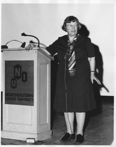 Anthropologist Margaret Mead speaks at a March 16, 1972, campus event.