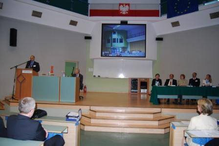 Dr. Ciecierski and Dr. Wenz presenting at the Czestochowa University of Technology.Poland