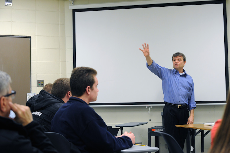 U.S. Rep. Mike Quigley delivers a lecture to a Northeastern Illinois University American National Government class on Nov. 17.