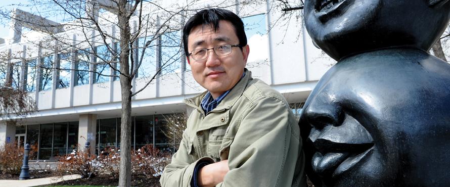 Shencheng Xu, associate professor, art