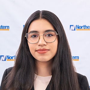 Daniela Navarrete, Student Trustee