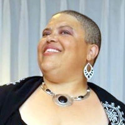 Rae-Myra Hilliard professional headshot
